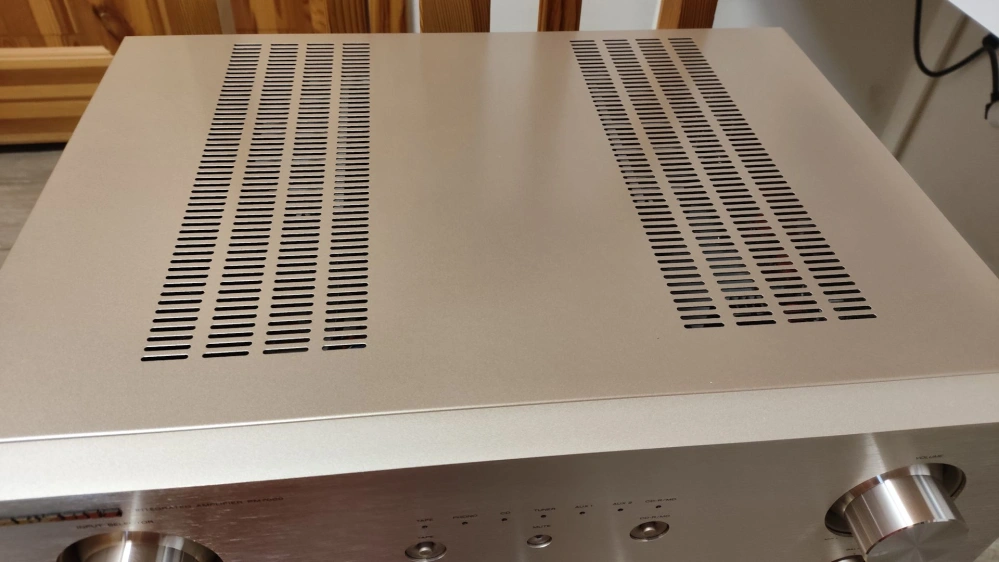 Marantz PM-7000