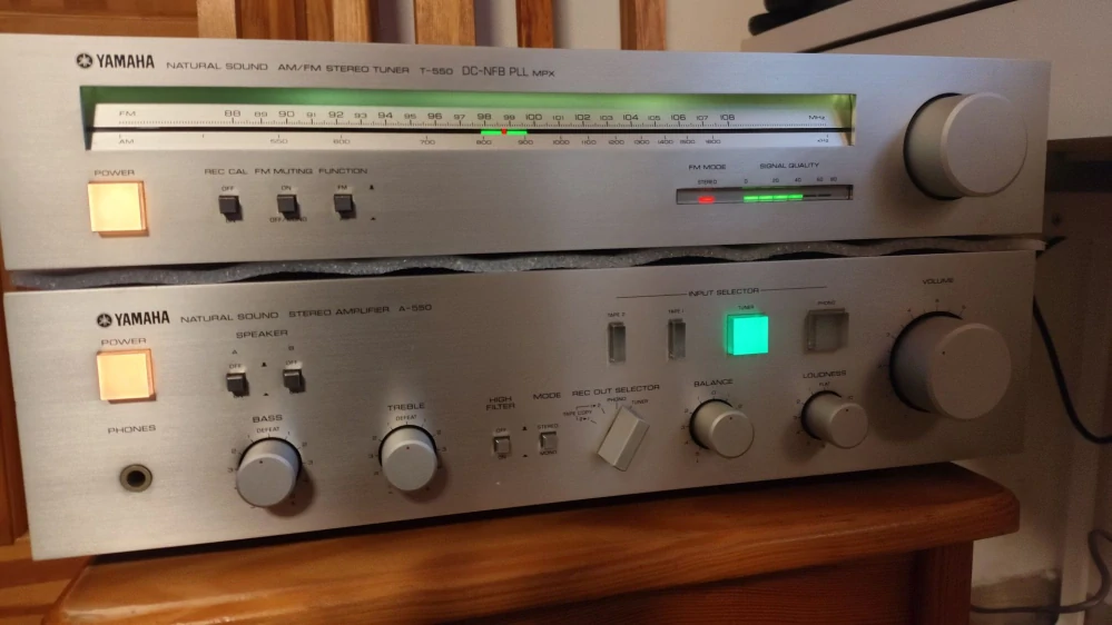 Yamaha A-550 + T-550