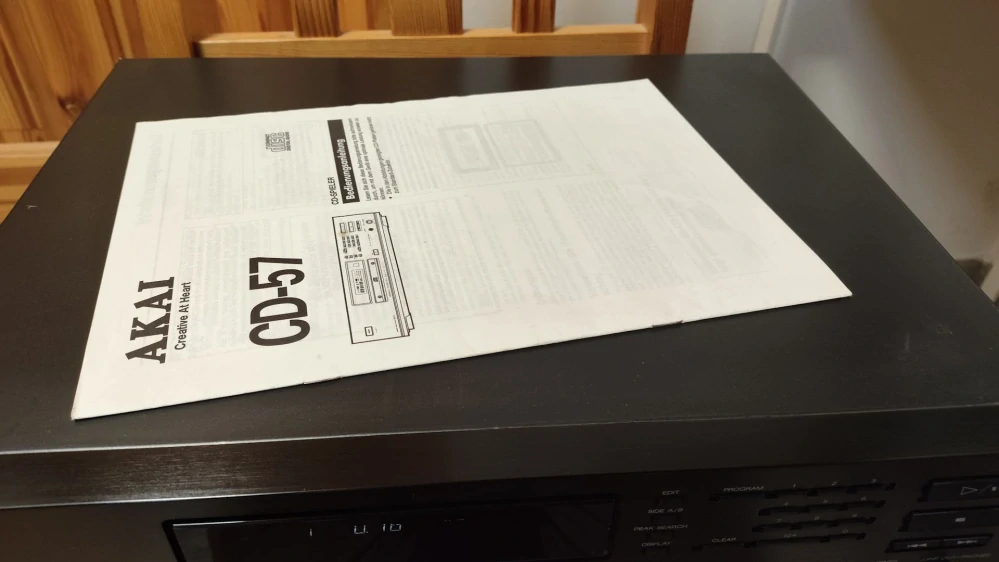 AKAI CD-57