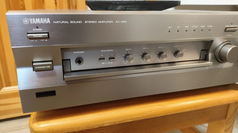 Yamaha AX-396 