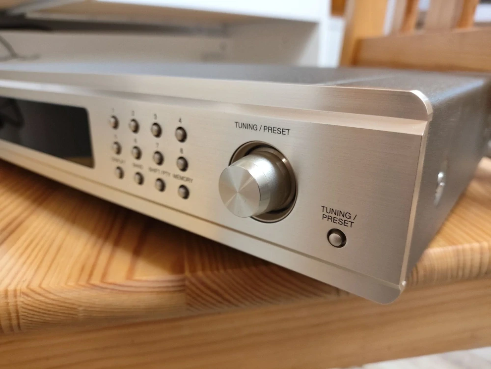 Denon TU-255