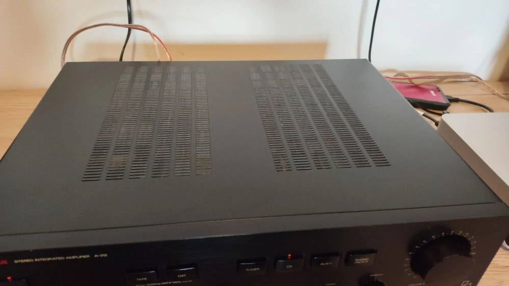 Luxman A-312