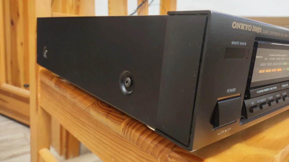 Onkyo Integra T-4670