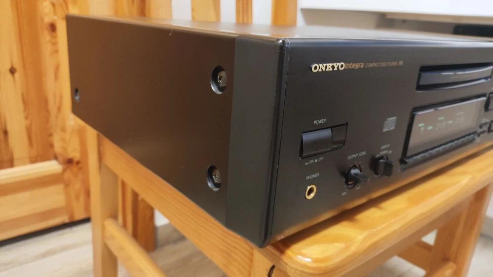 Onkyo Integra DX-6850