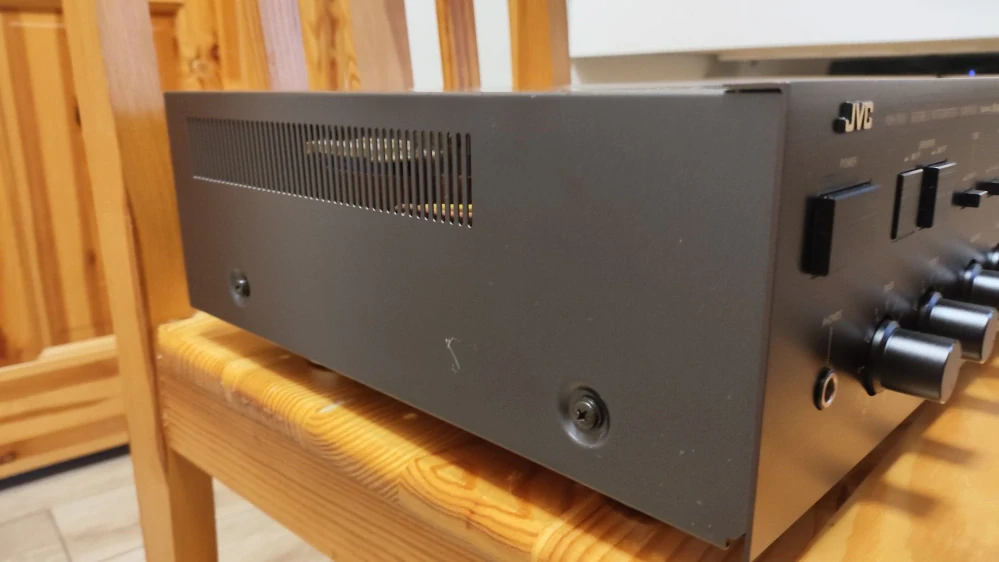 JVC AX-700 BK