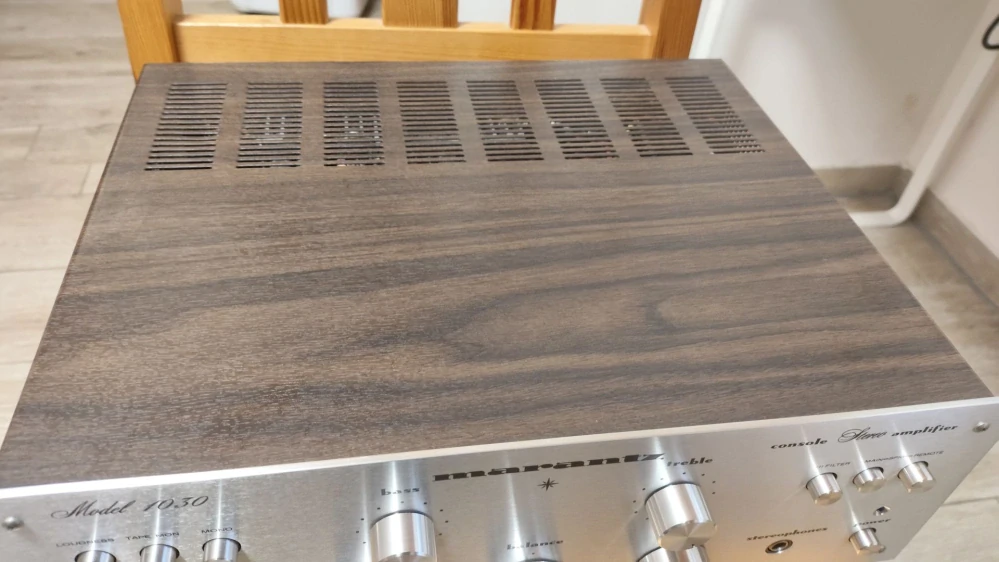 Marantz 1030