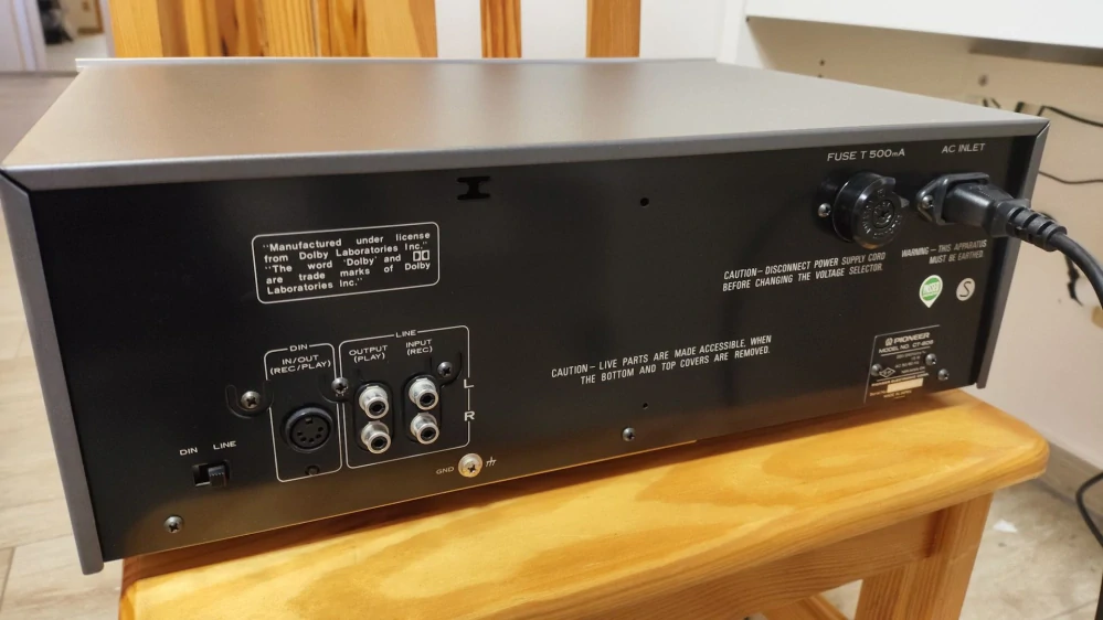 Pioneer CT-606