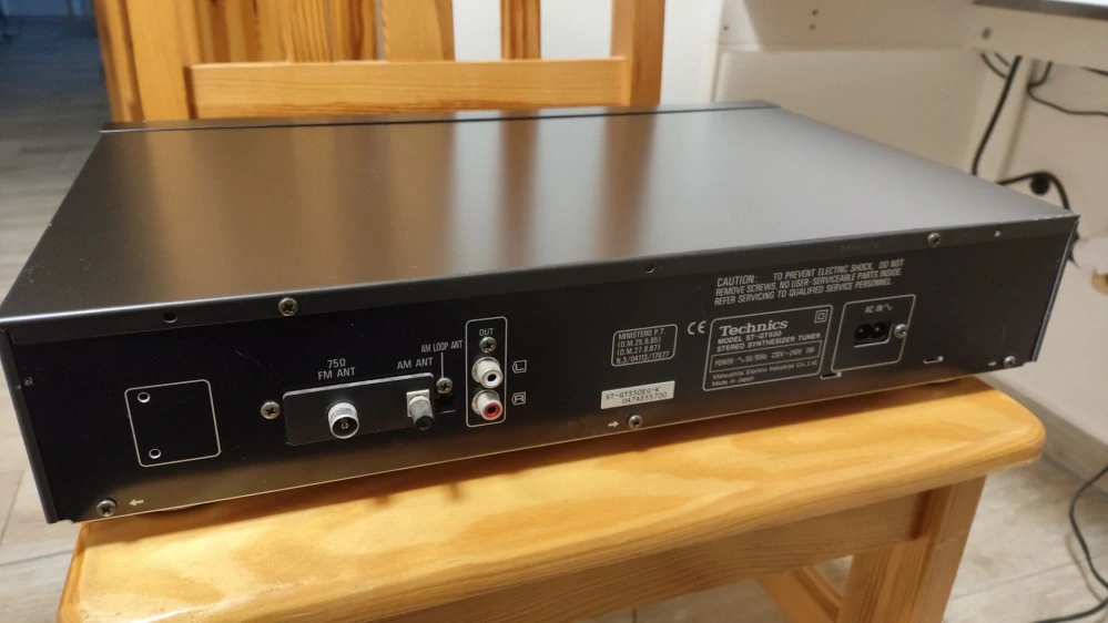 Technics ST-GT550