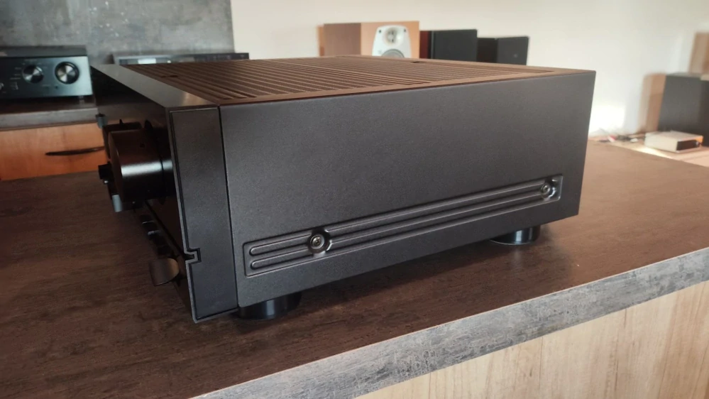 Pioneer A-616