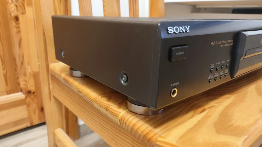 Sony CDP-XE700