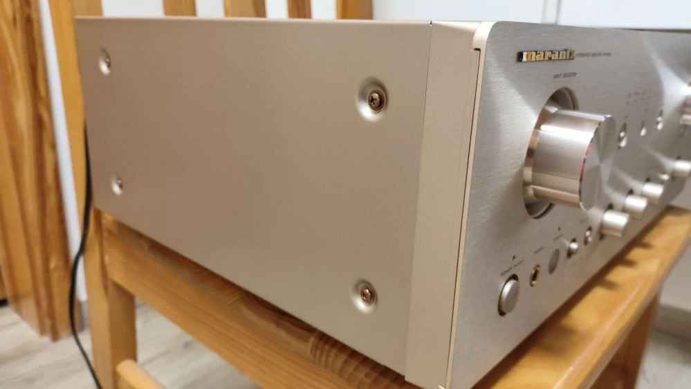 Marantz PM-7000