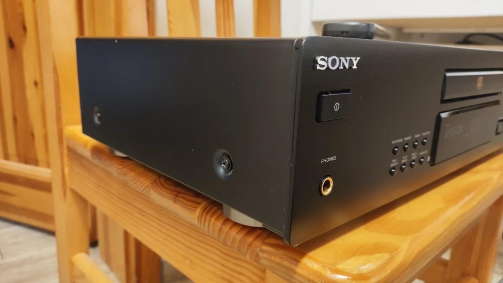 Sony CDP-XB630QS
