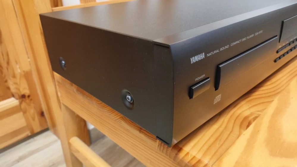 Yamaha CDX-570