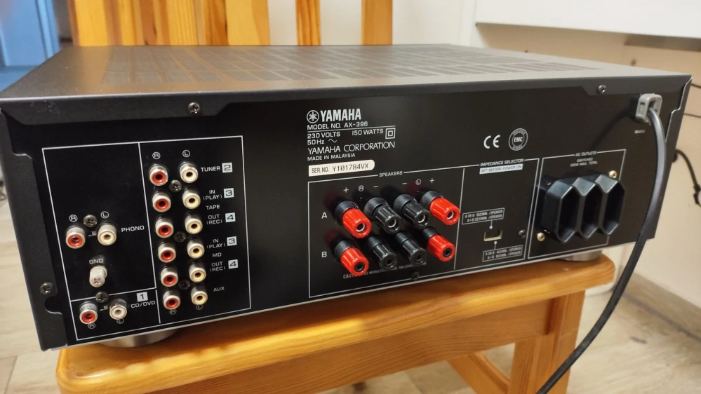 Yamaha AX-396