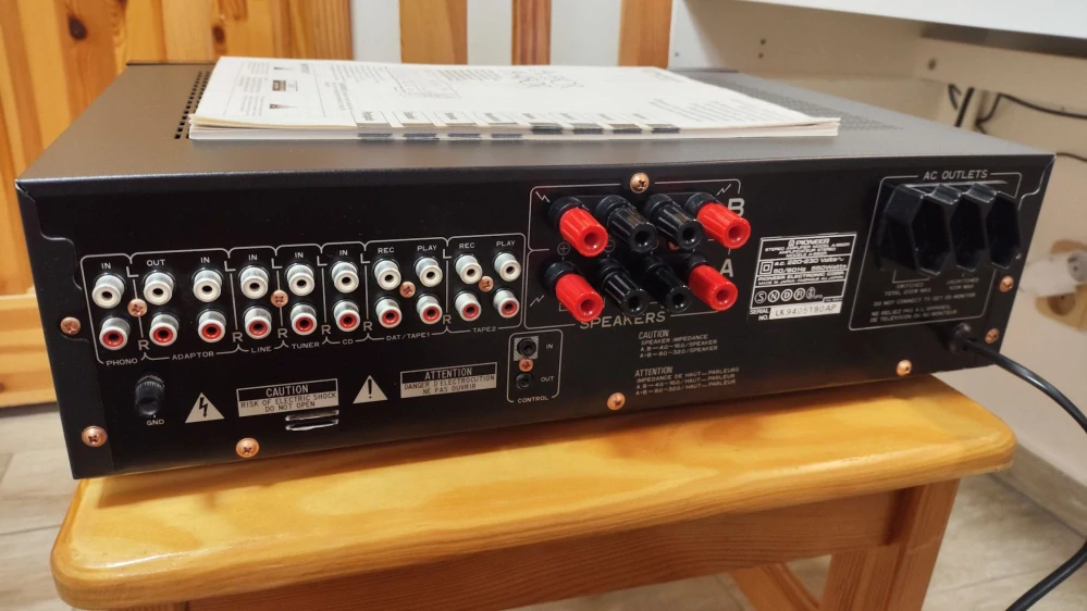 Pioneer A-550R