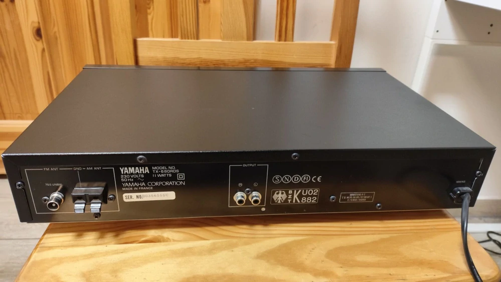 Yamaha TX-680RDS