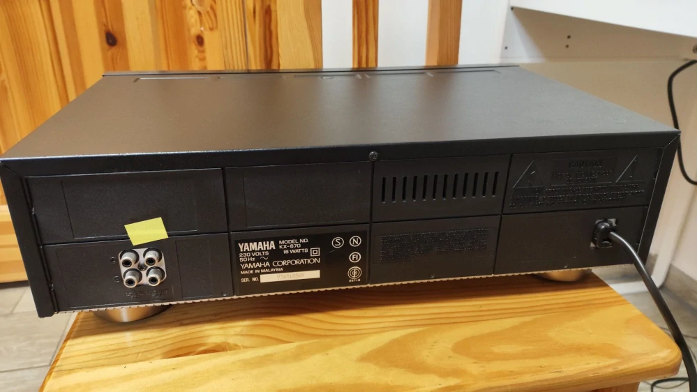 Yamaha KX-670
