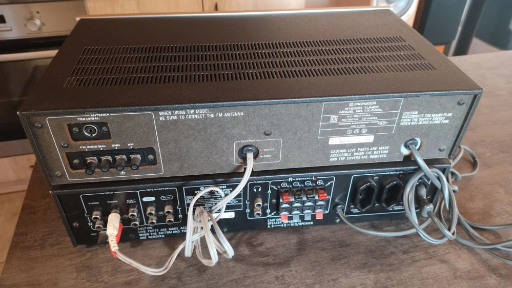 Pioneer SA-420 + TX-520L