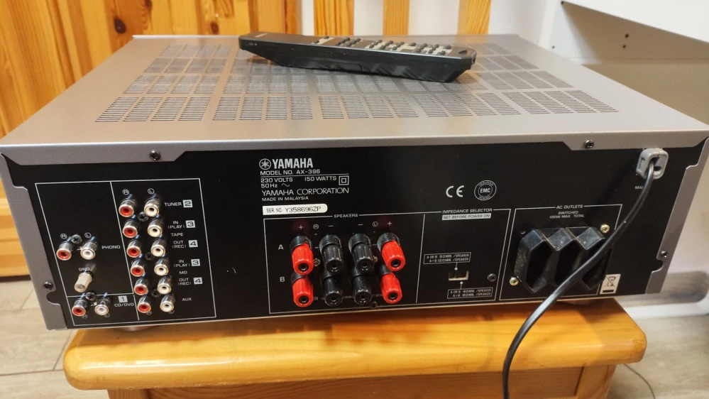 Yamaha AX-396 