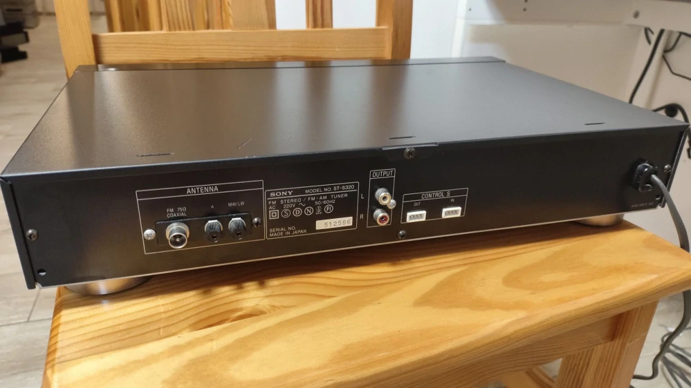 Sony ST-S320