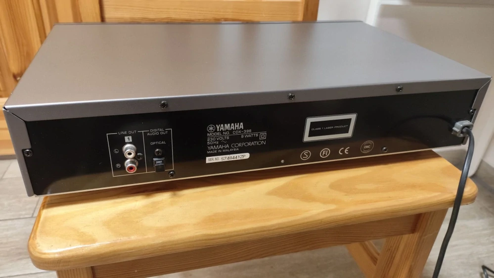Yamaha CDX-396