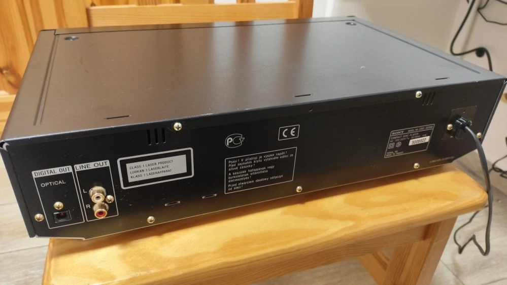 Sony CDP-XE900