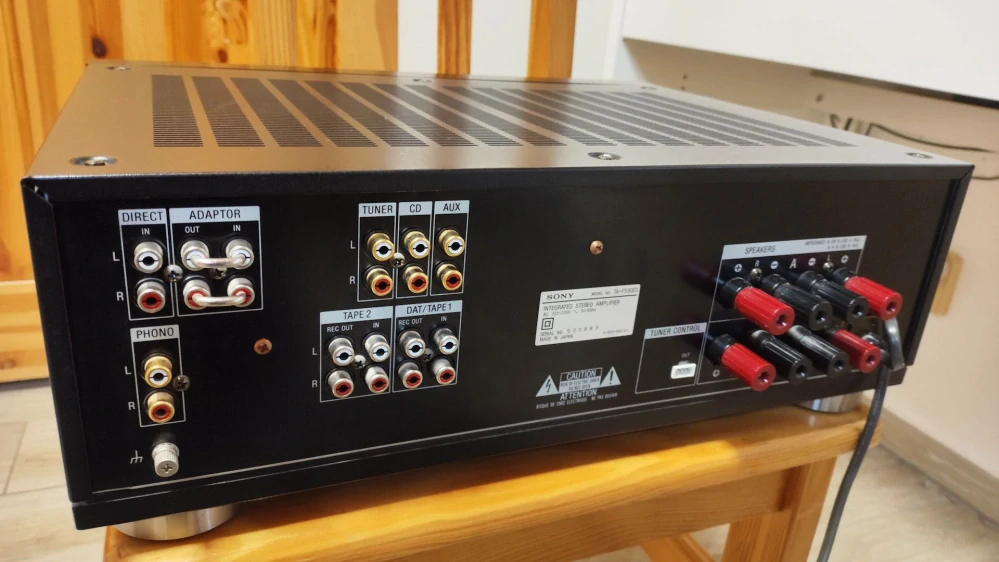 Sony TA-F590ES