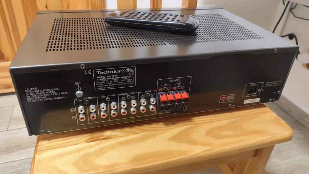 Technics SU-V500
