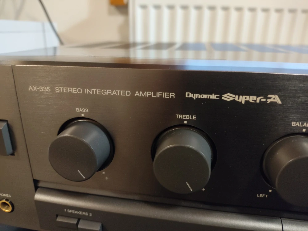 JVC AX-335